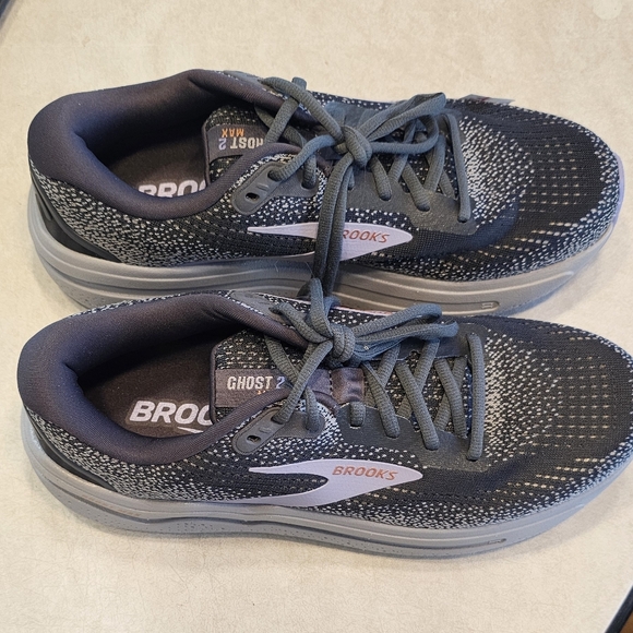 Womens Brooks Ghost Max 2 Running Shoe NWOB - Picture 6 of 12